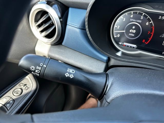 New 2025 Nissan Versa SV w/ Trunk Package image 30