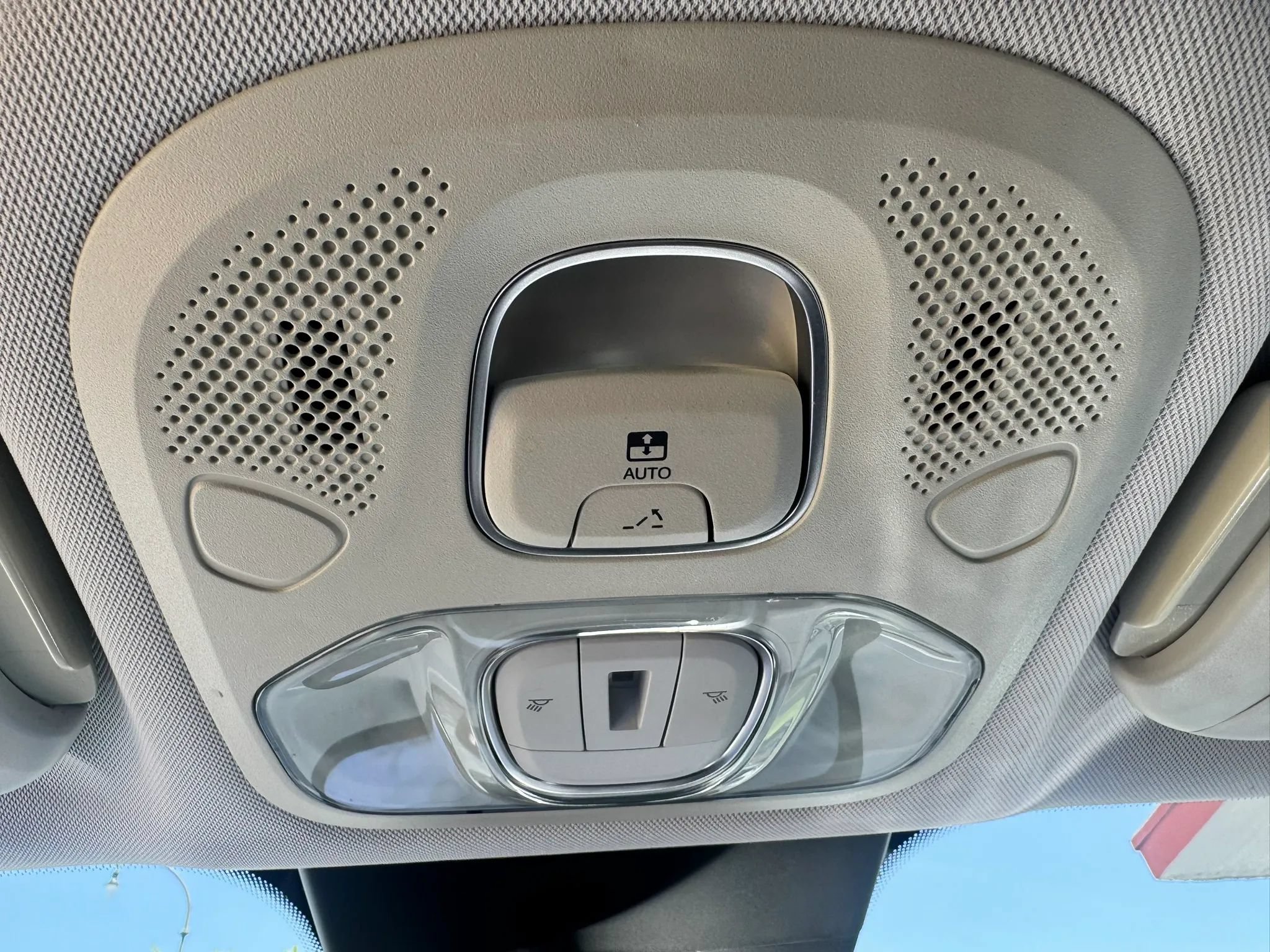 Used 2017 FIAT 500X Lounge w/ Lounge Premium Package (FWD) image 44