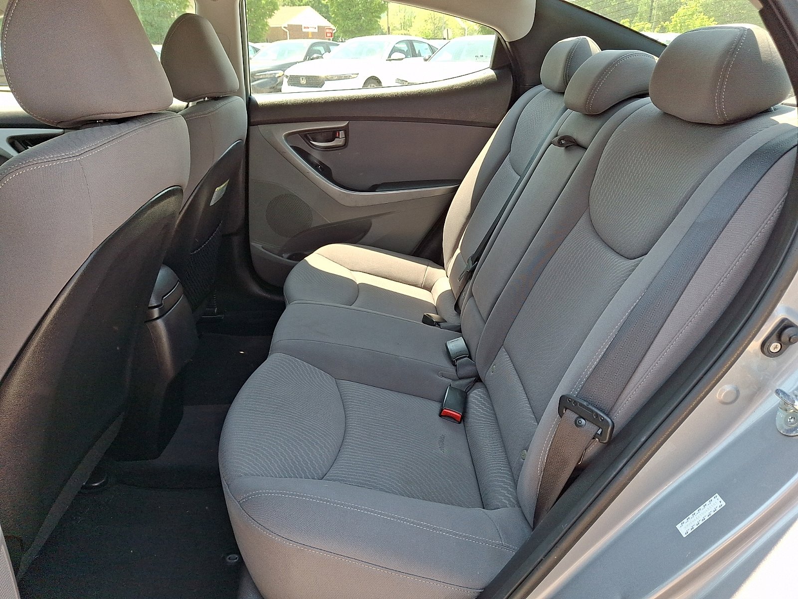 Used 2016 Hyundai Elantra SE w/ Option Group 02 FWD image 12