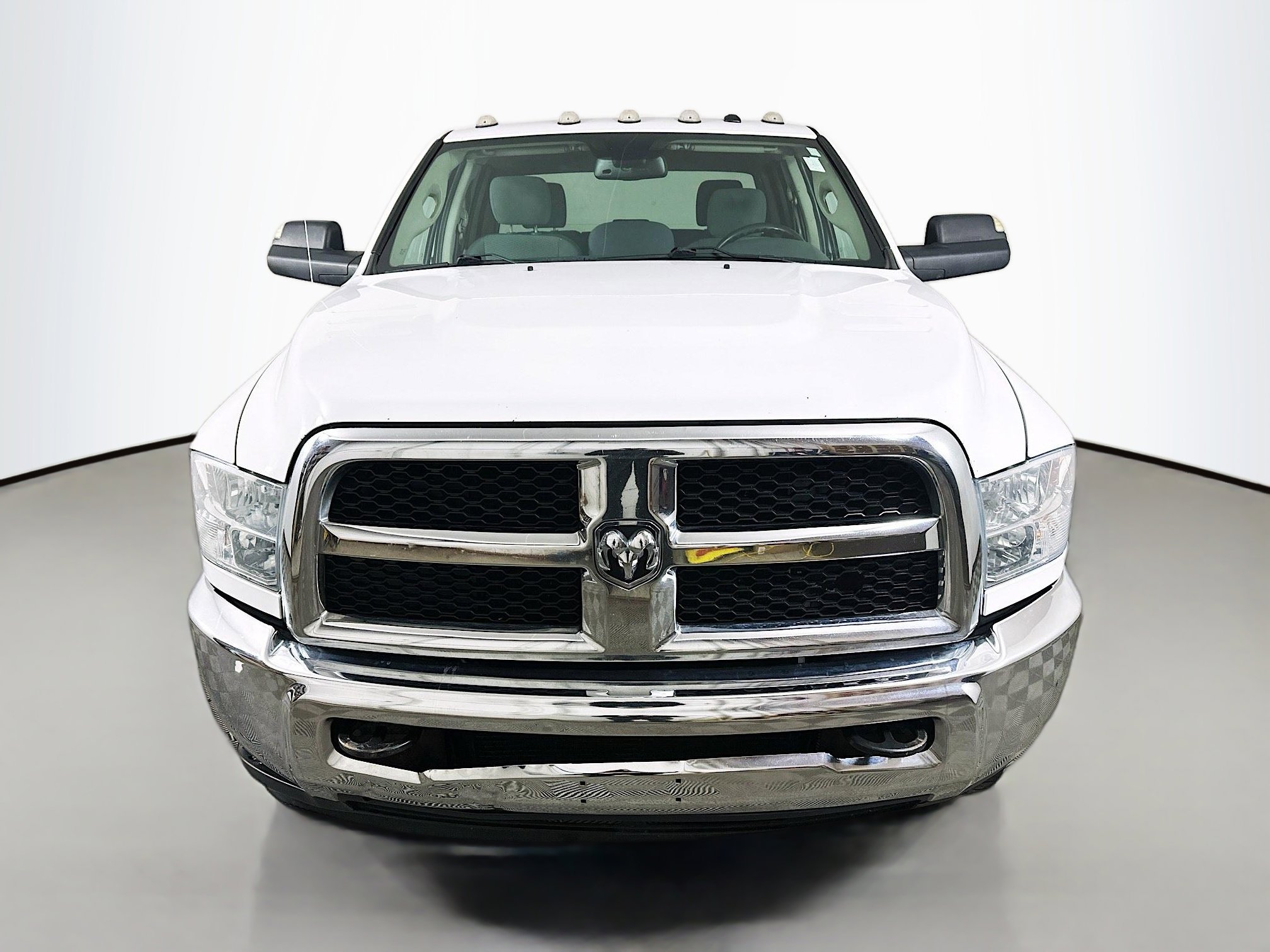 Used 2018 RAM 2500 Tradesman w/ Chrome Appearance Group image 2