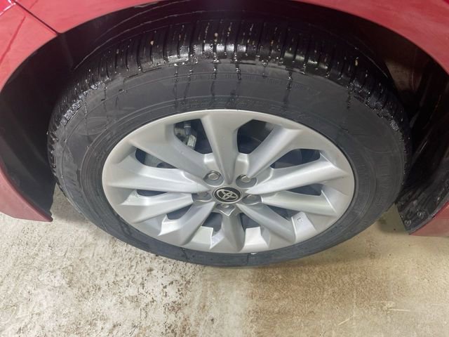 Used 2022 Toyota Corolla LE w/ LE Convenience Package FWD image 10