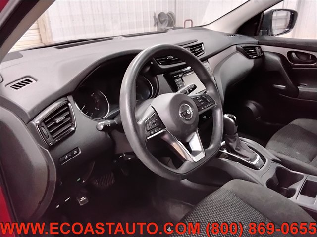 Used 2019 Nissan Rogue Sport S w/ Appearance Package FWD image 11