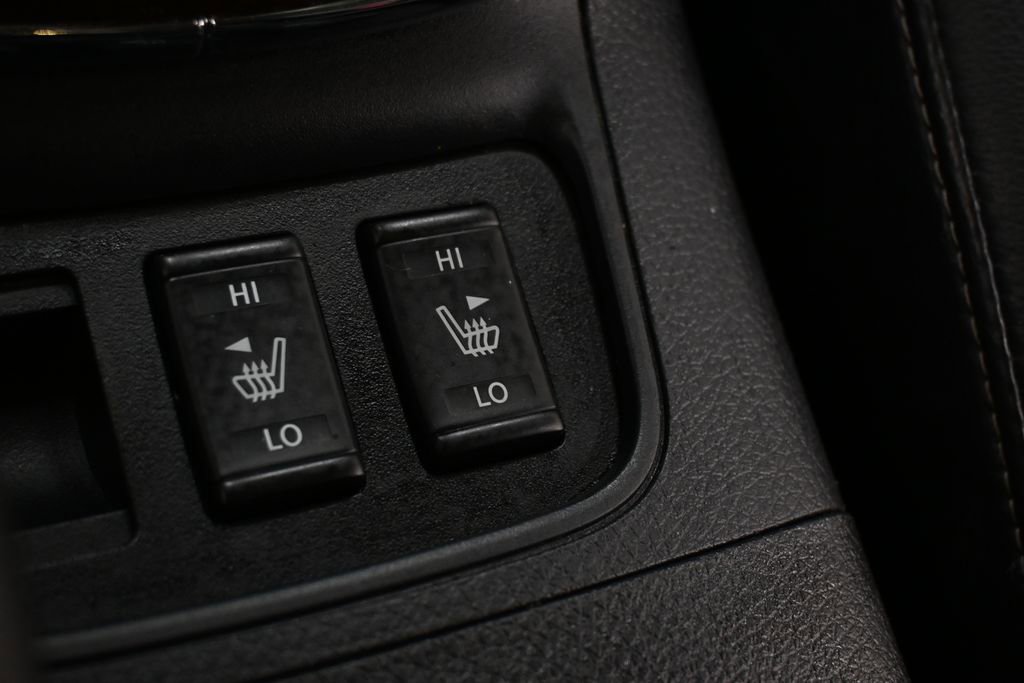 Used 2014 Nissan Sentra SL w/ Premium Package image 14