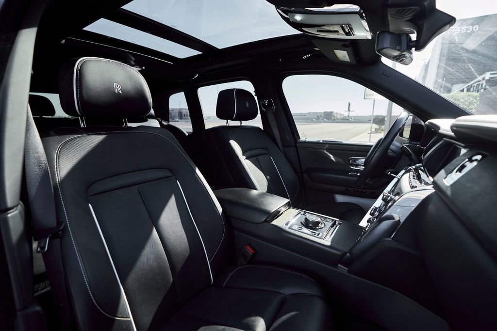 Used 2019 Rolls-Royce Cullinan AWD/4WD image 47