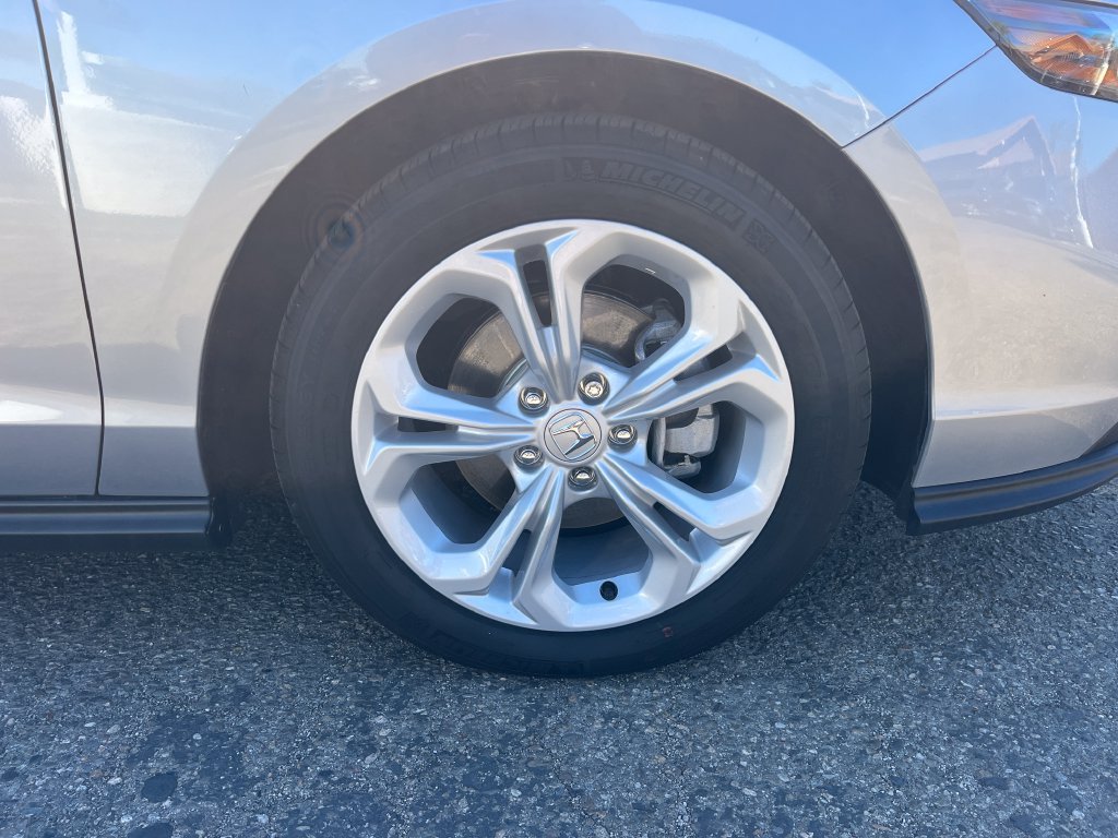 Used 2025 Honda Accord LX image 44