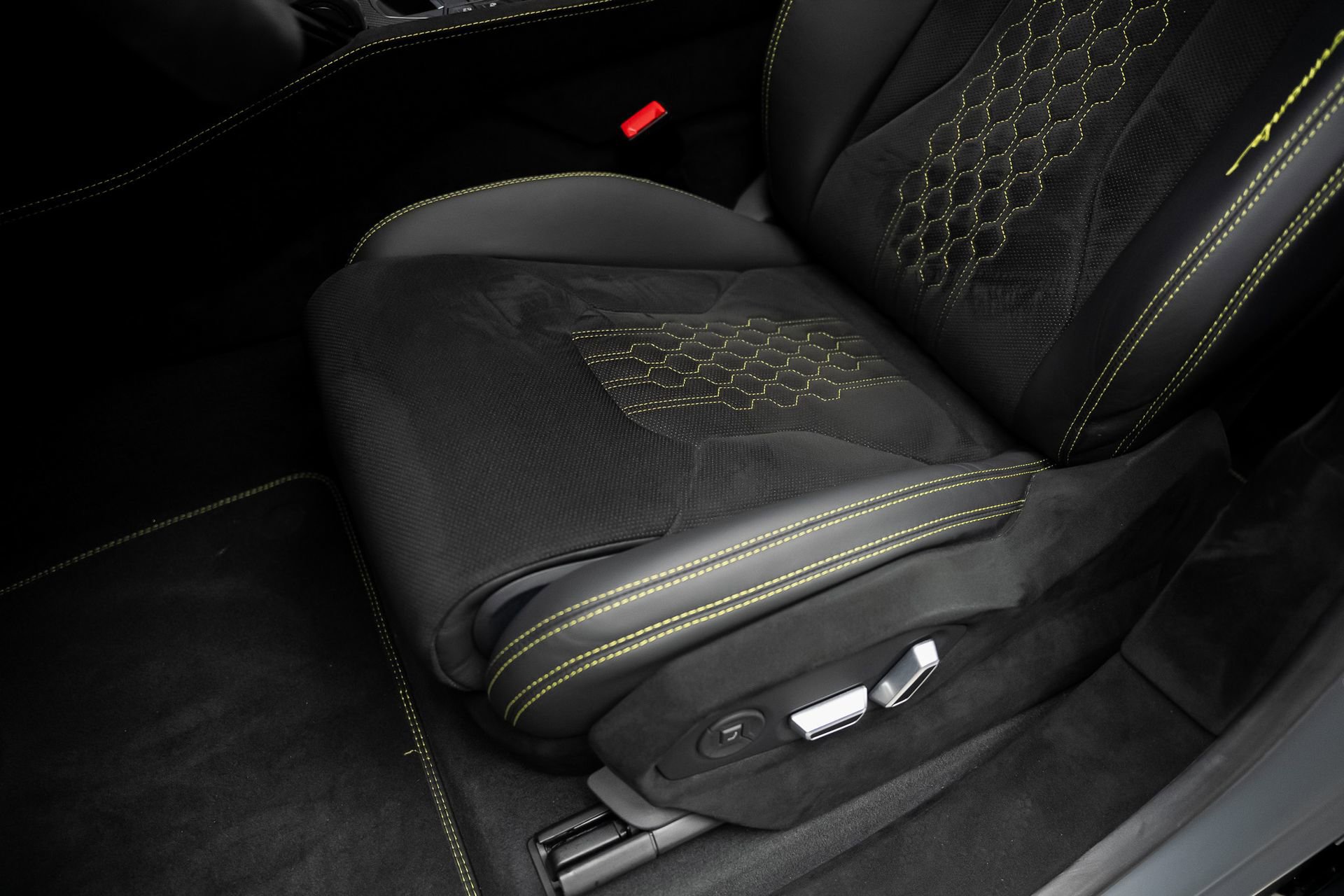 Used 2024 Lamborghini Urus Performante image 71