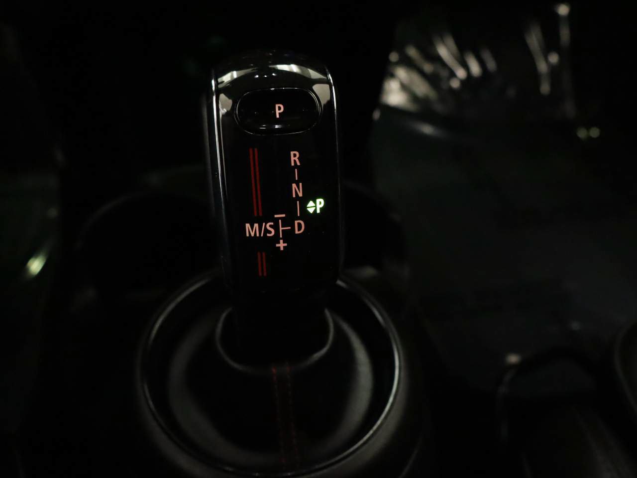 Used 2020 MINI Cooper S FWD image 9