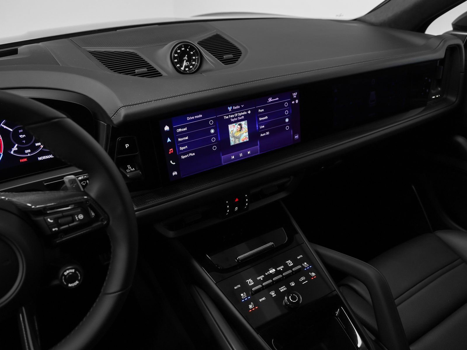 New 2026 Porsche Cayenne GTS image 40