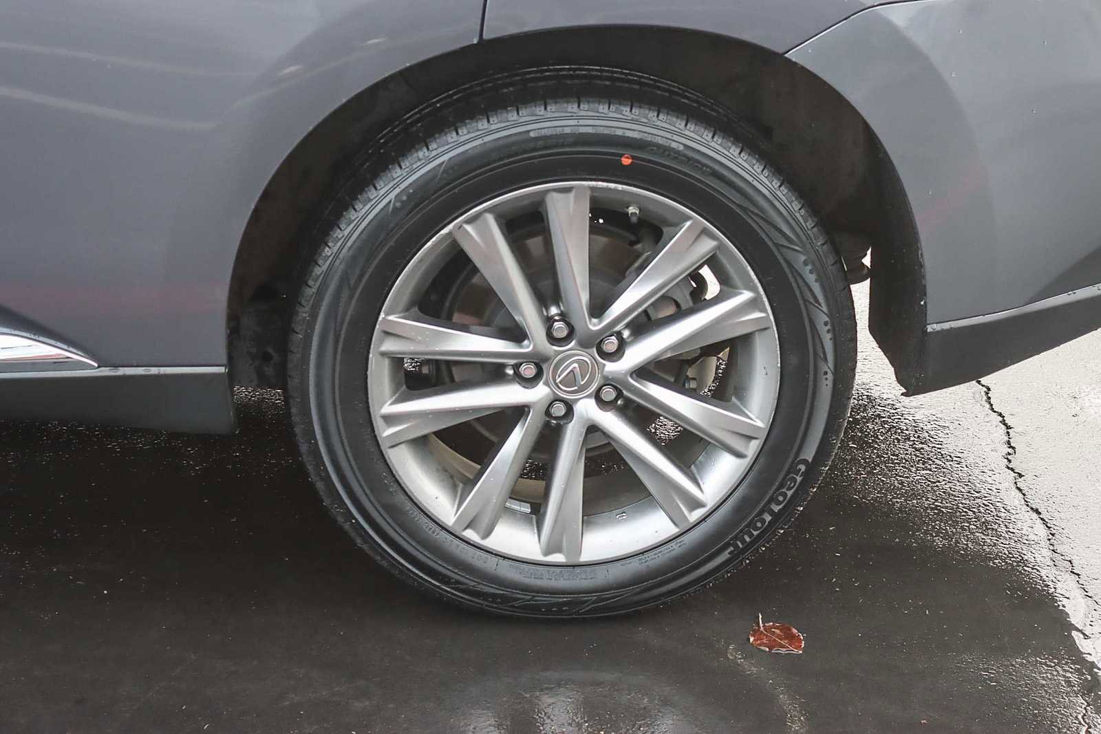 Used 2013 Lexus RX 450h AWD image 10