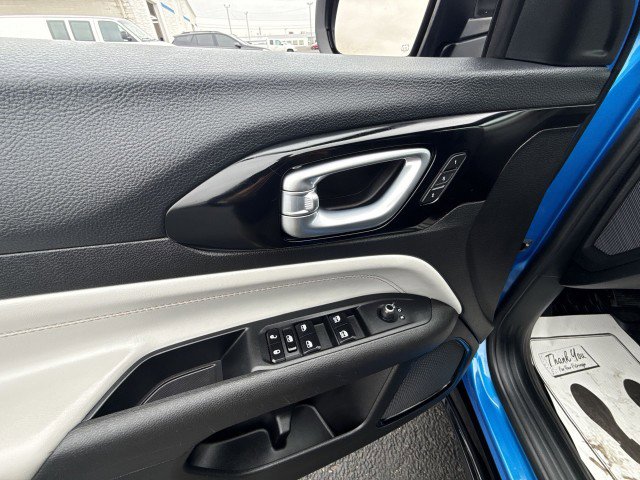 Used 2024 Jeep Compass Limited w/ Elite Group image 15