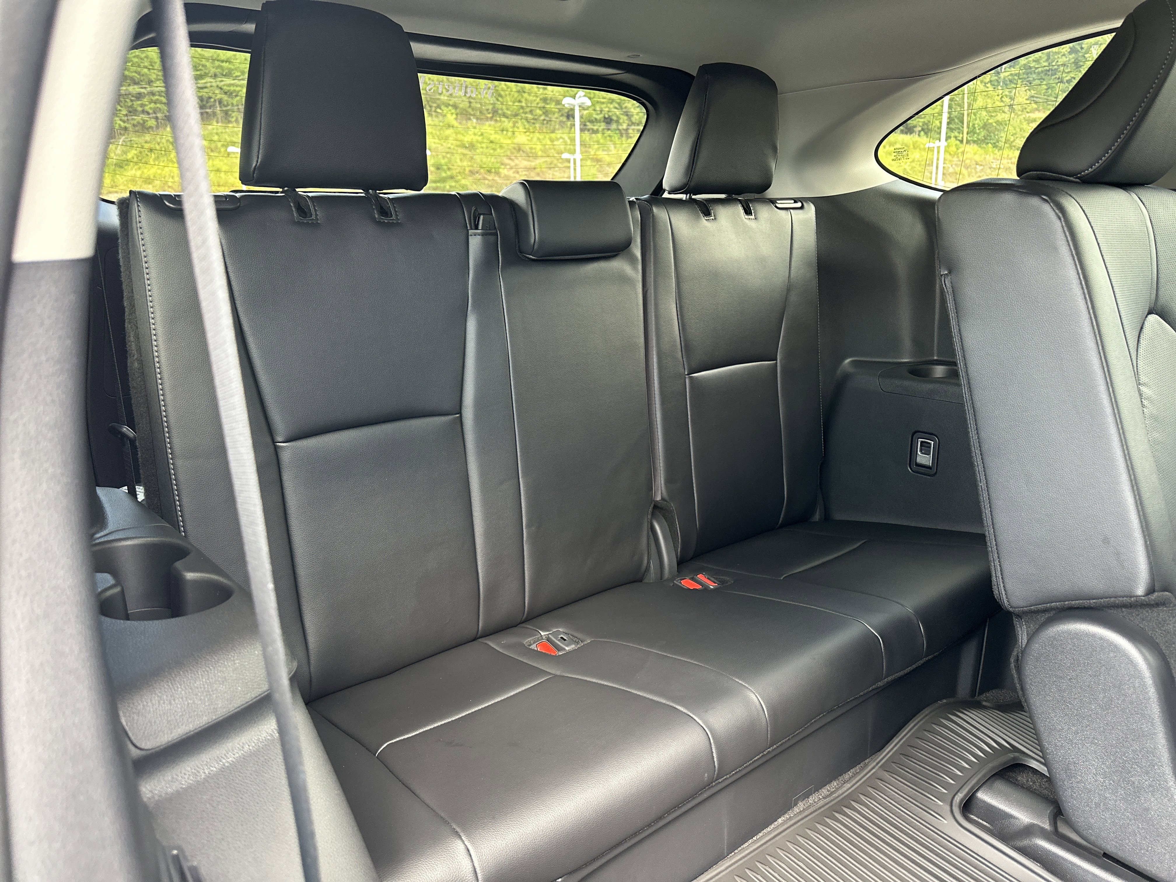 New 2025 Toyota Highlander Limited image 26
