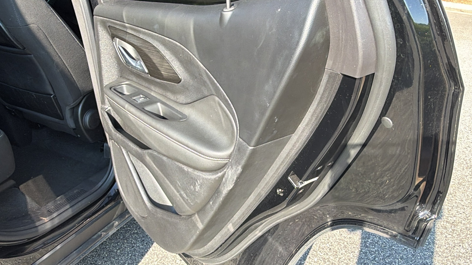 Used 2024 GMC Terrain SLE AWD/4WD image 20