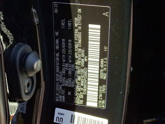 Used 2023 Toyota Highlander XLE AWD/4WD image 29