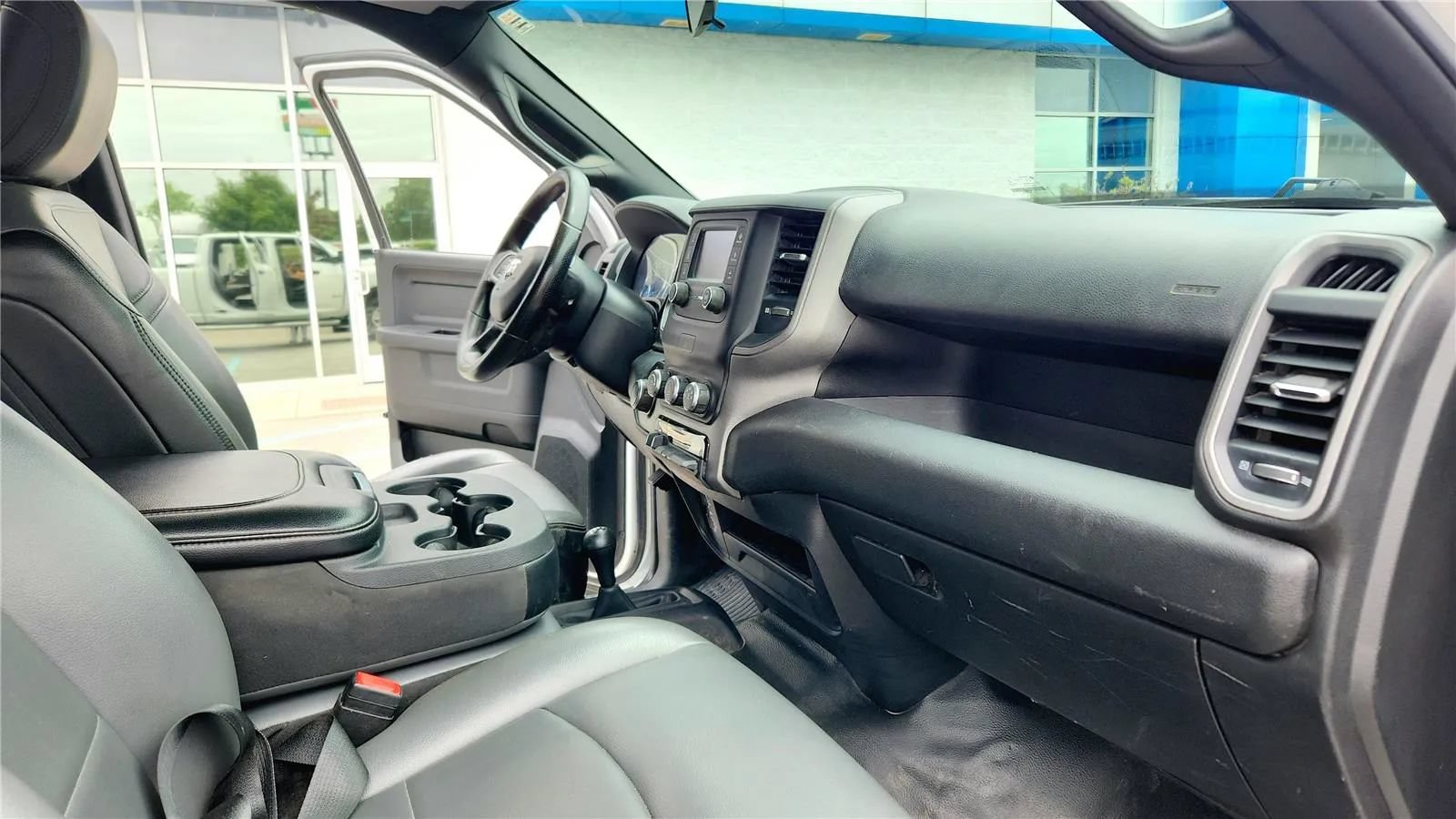 Used 2021 RAM 3500 Tradesman w/ Chrome Appearance Group AWD/4WD image 29