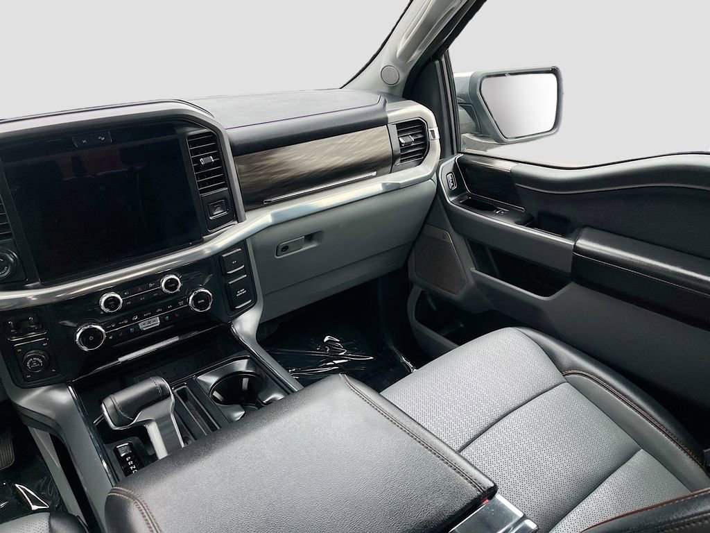 Used 2025 Ford F150 Lariat w/ Equipment Group 502A High image 24