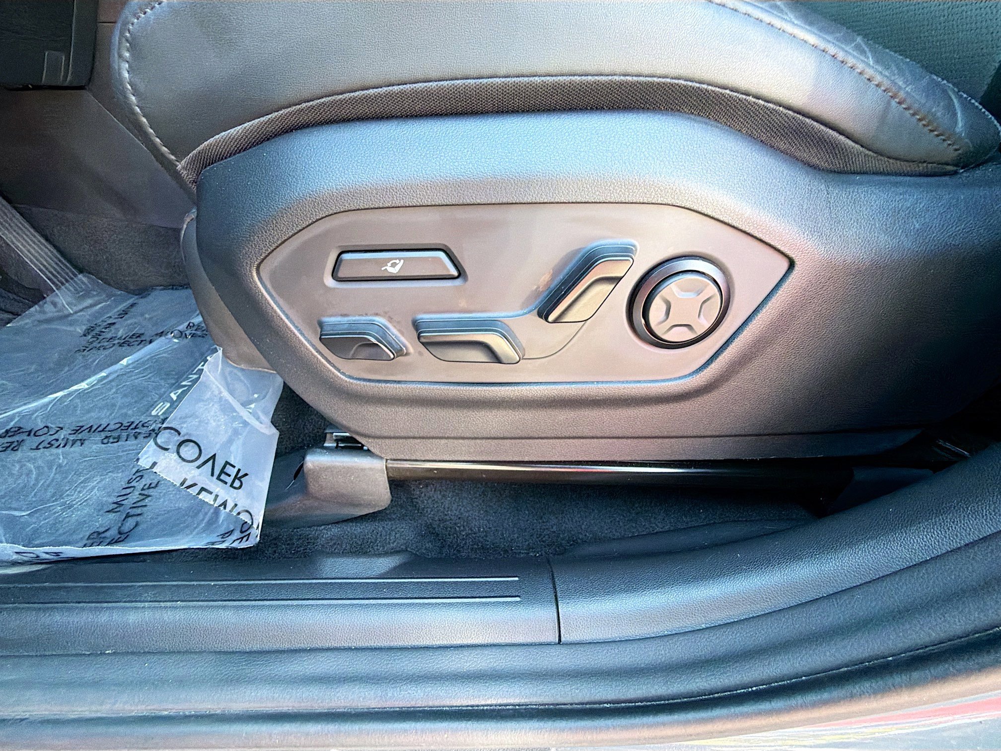 Used 2025 Hyundai Santa Fe Calligraphy image 44