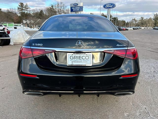 Used 2024 Mercedes-Benz S 580 4MATIC Sedan image 4