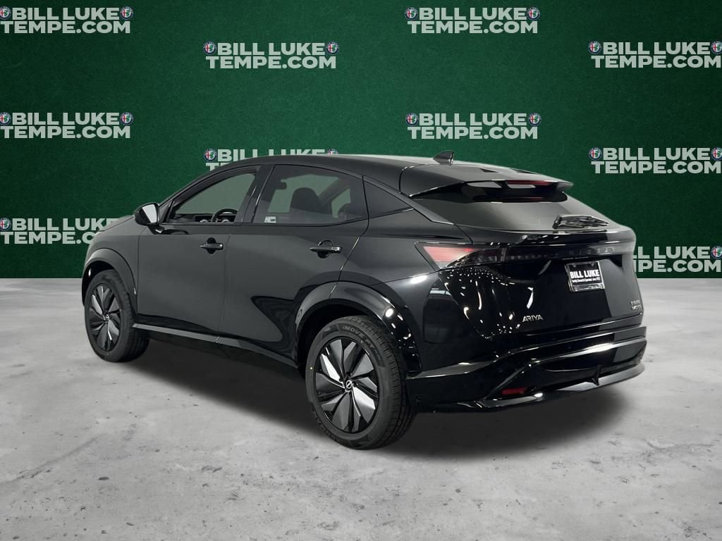 Used 2023 Nissan Ariya AWD image 7