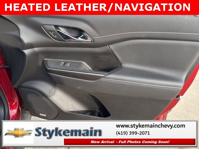 Used 2023 GMC Acadia SLT image 14