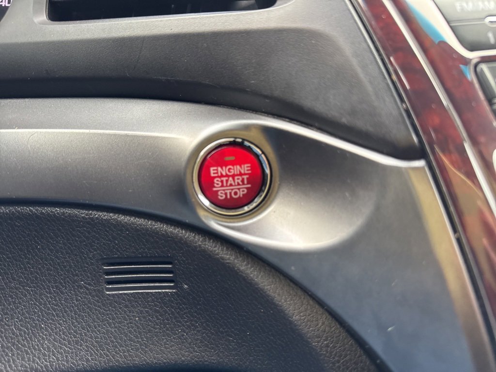 Used 2013 Acura ILX w/ Technology Package image 20