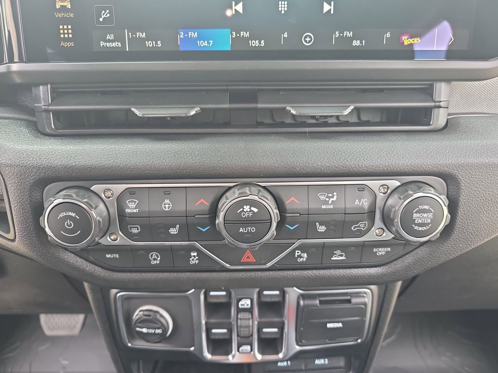 New 2026 Jeep Wrangler Unlimited Sport AWD/4WD image 20