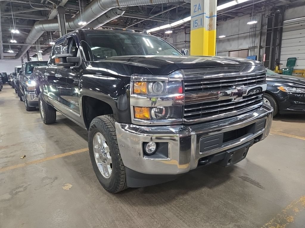 Used 2015 Chevrolet Silverado 2500 LTZ w/ Snow Plow Prep Package AWD/4WD image 3