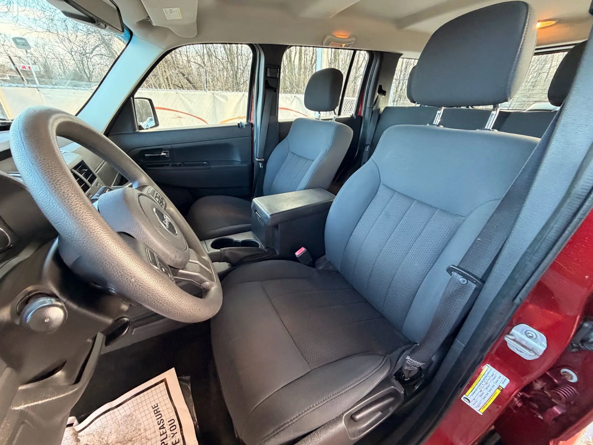 Used 2012 Jeep Liberty Sport w/ Driver Convenience Group image 60