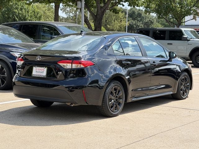 Used 2026 Toyota Corolla LE FWD image 4