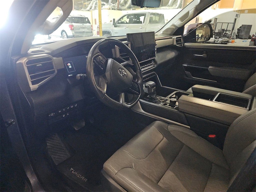Used 2024 Toyota Tundra Limited image 18