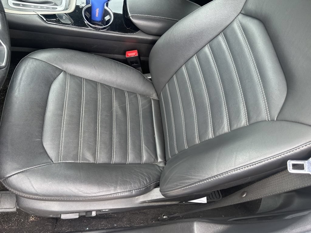Used 2015 Ford Fusion SE w/ Equipment Group 202A FWD image 13