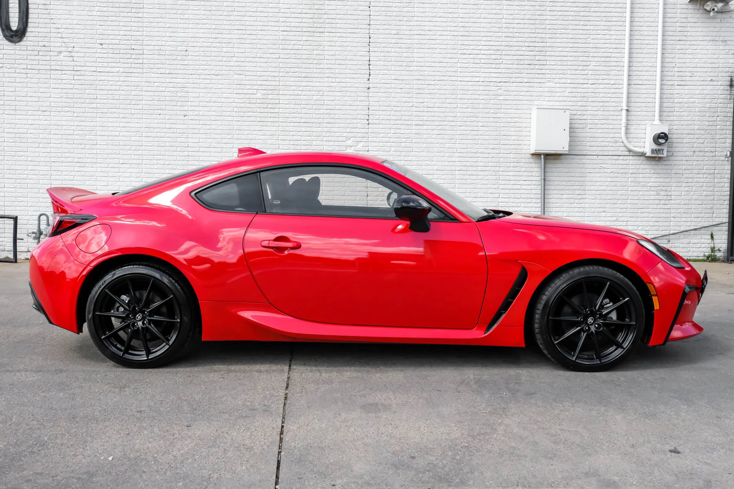 Used 2024 Toyota GR86 Premium image 6