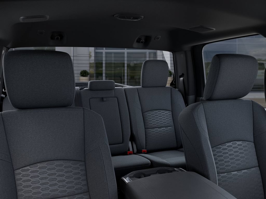 New 2026 RAM 3500 Big Horn AWD/4WD image 26