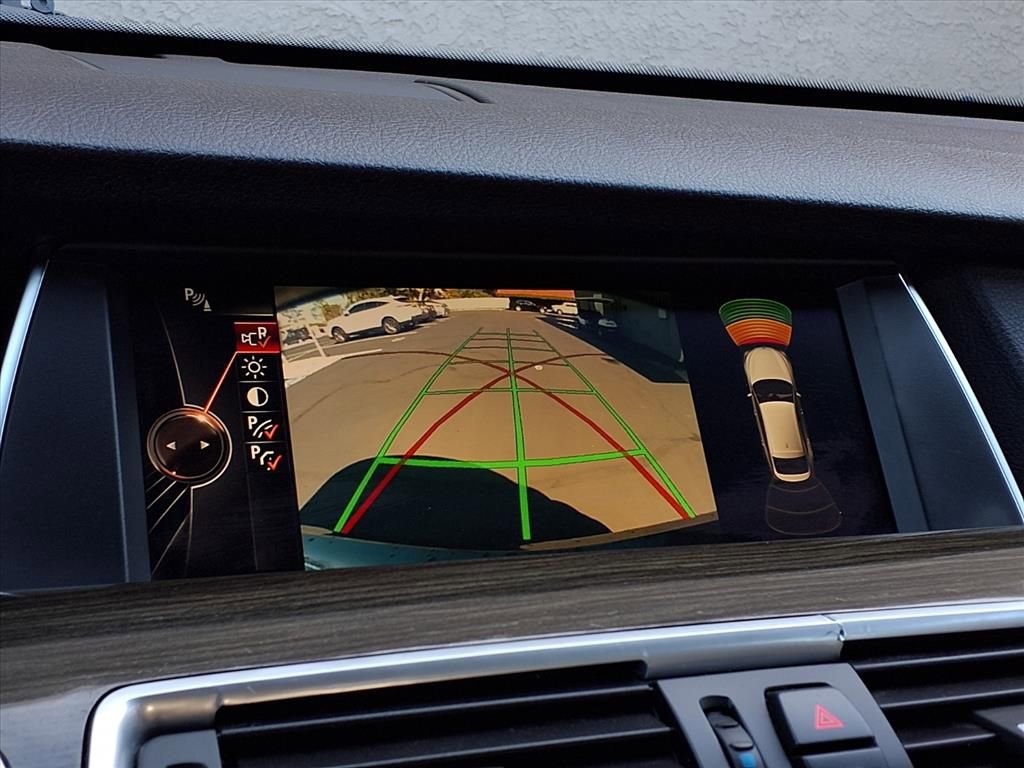 Used 2017 BMW 550i Gran Turismo xDrive 550i xDrive Gran Turismo image 8