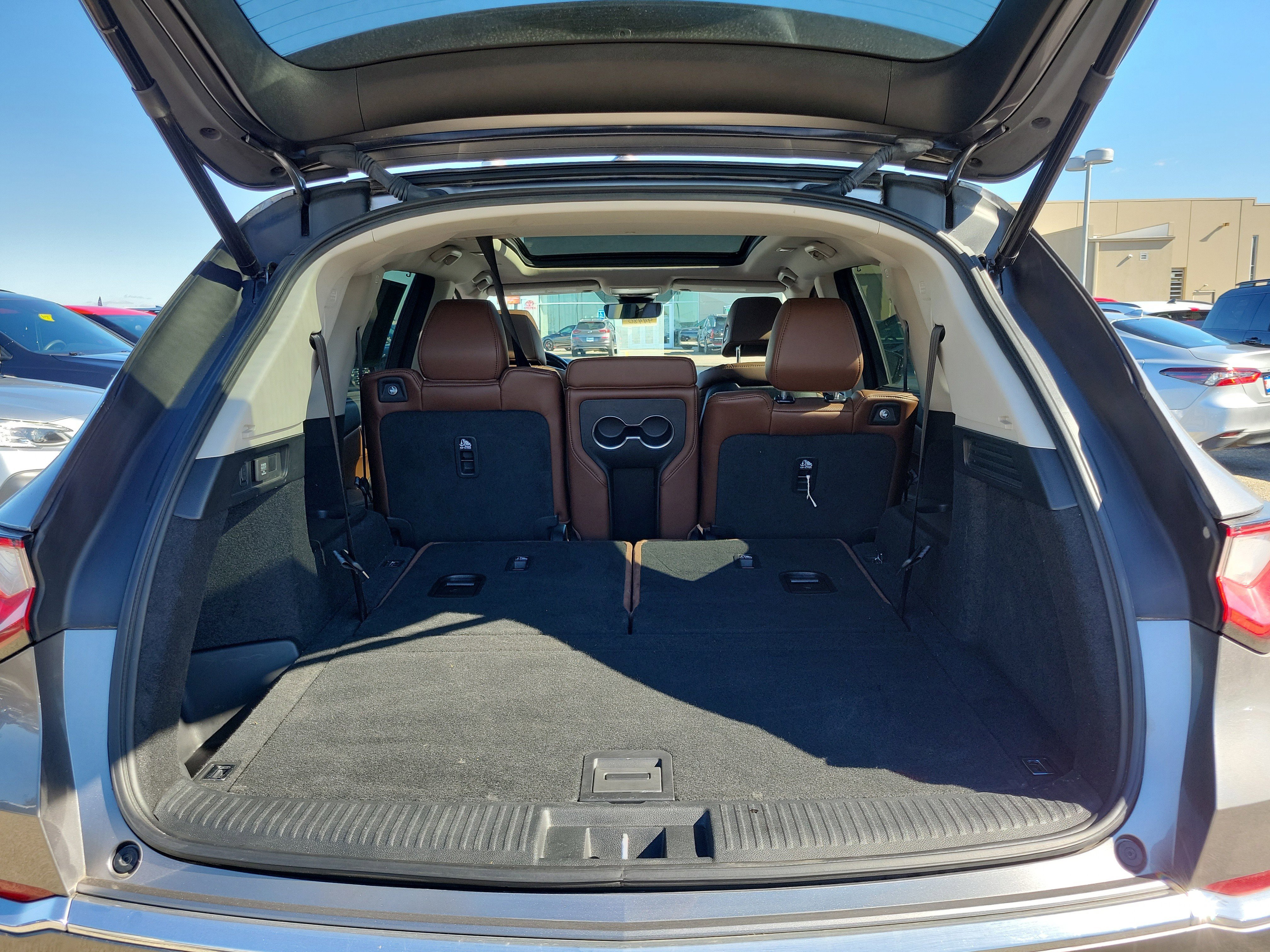 Used 2022 Acura MDX SH-AWD w/ Technology Package image 8