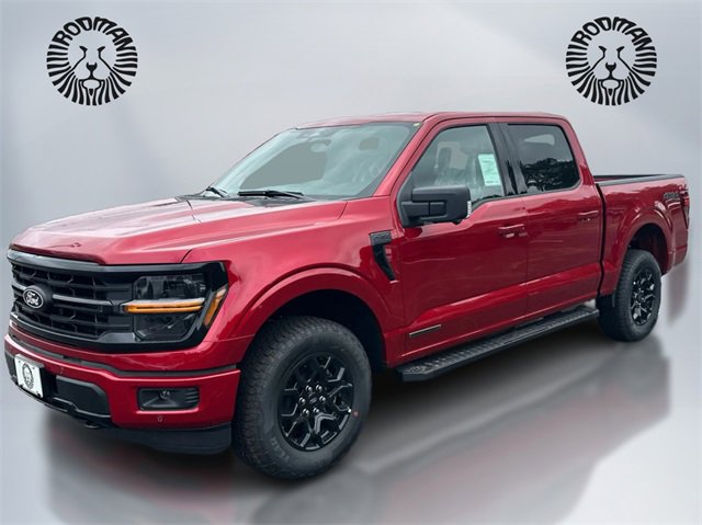 New 2025 Ford F150 XLT w/ Equipment Group 302A MID