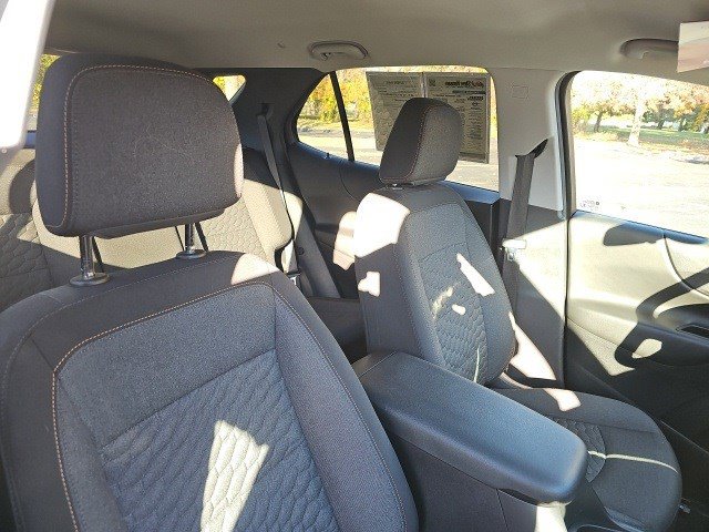 Used 2021 Chevrolet Equinox LT image 12