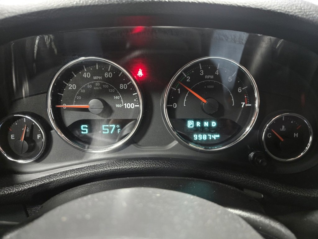 Used 2017 Jeep Wrangler Unlimited Sport w/ Connectivity Group image 16