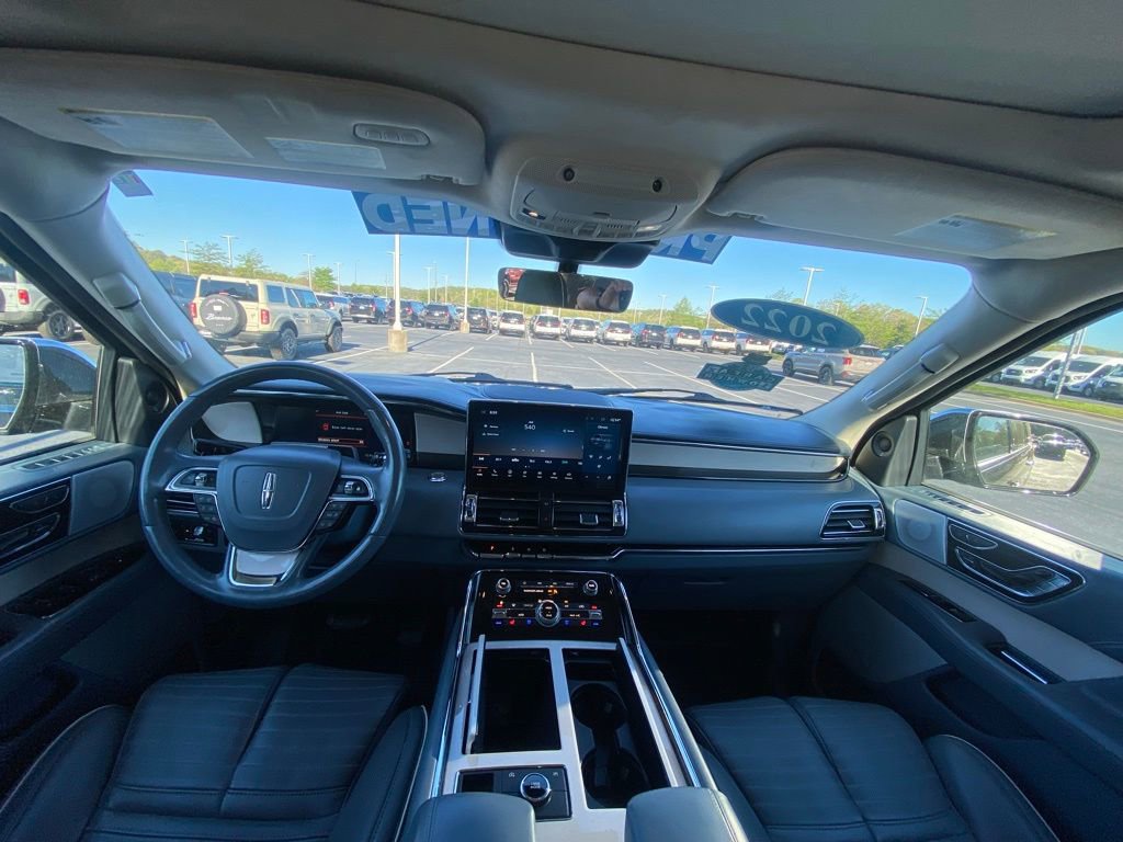 Used 2022 Lincoln Navigator Black Label image 24