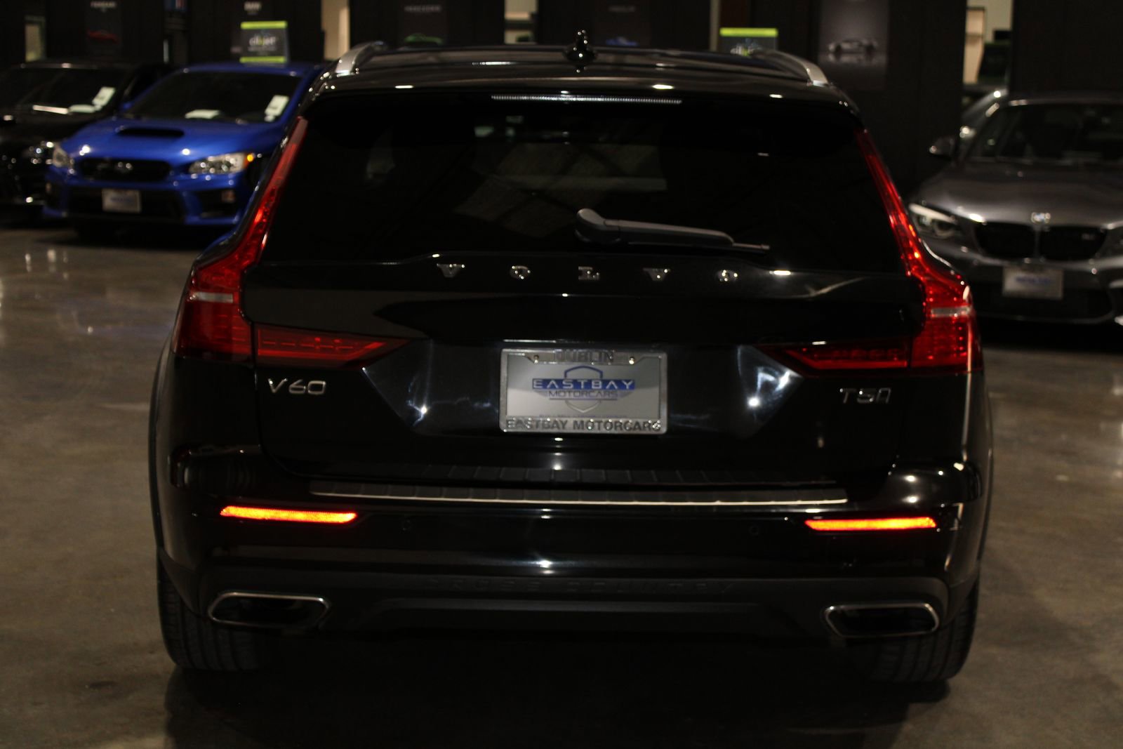 Used 2021 Volvo V60 T5 Cross Country w/ Climate Package image 9