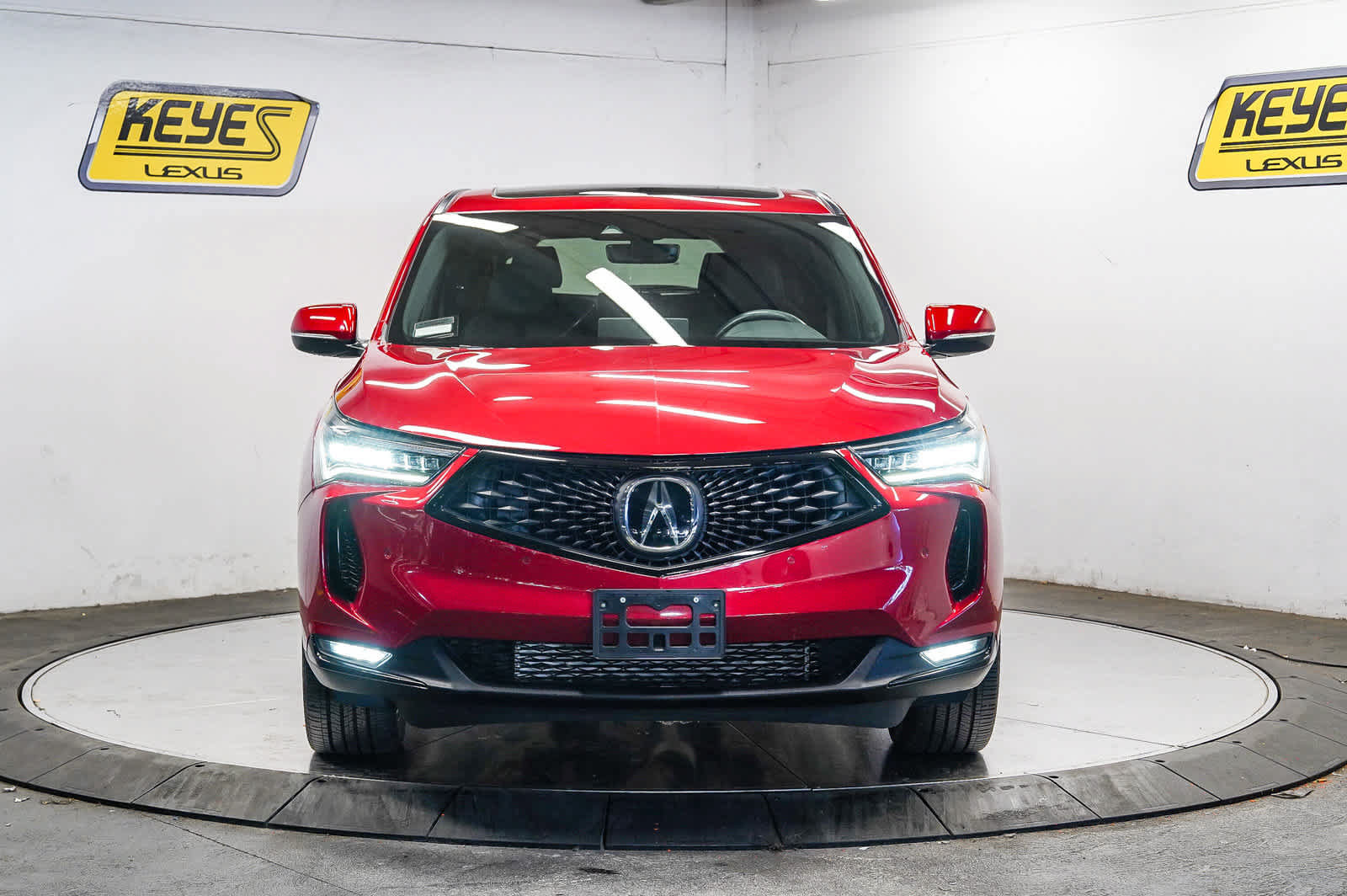 Used 2023 Acura RDX w/ Advance Package FWD image 6