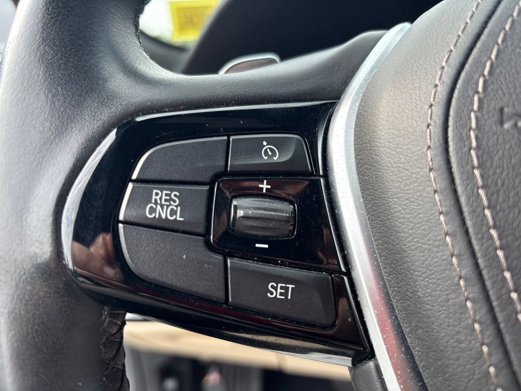 Used 2019 BMW 530i xDrive w/ Convenience Package AWD/4WD image 19