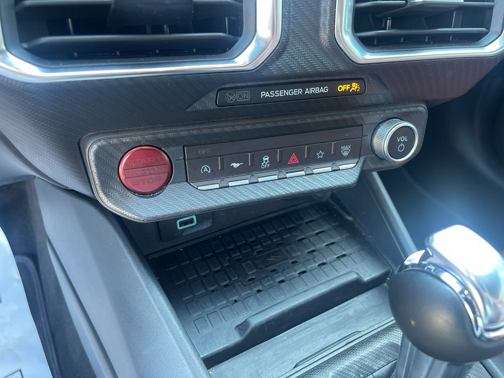 Used 2024 Ford Mustang Premium image 34
