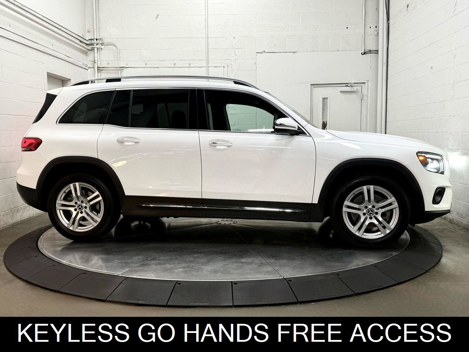 Used 2022 Mercedes-Benz GLB 250 4MATIC image 9