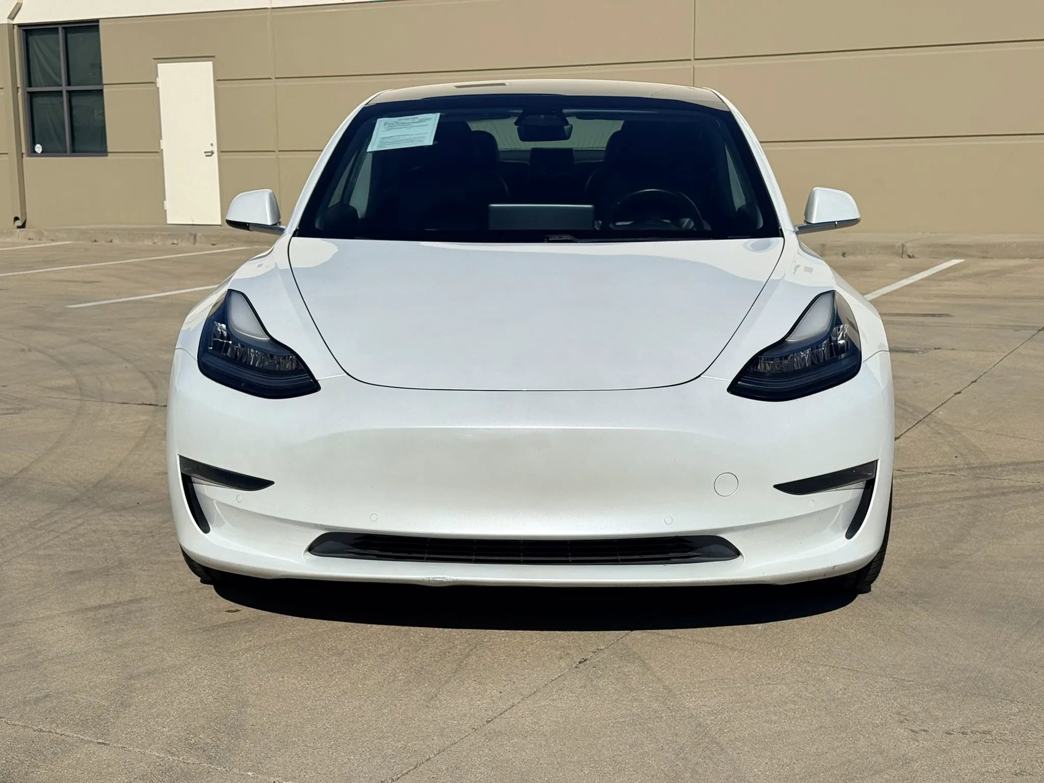 Used 2019 Tesla Model 3 Standard Range Plus image 2