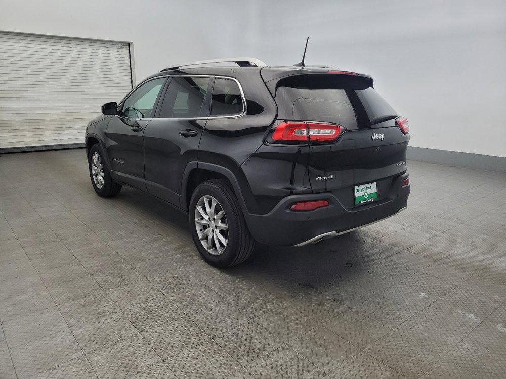 Used 2018 Jeep Cherokee Limited image 5