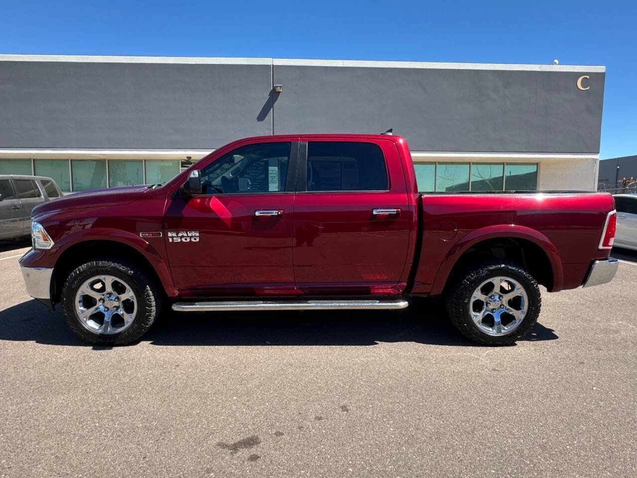 Used 2017 RAM 1500 Laramie w/ Convenience Group image 1