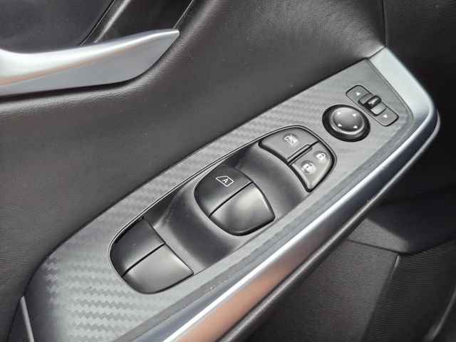 Used 2025 Nissan Sentra SR w/ Midnight Edition FWD image 10