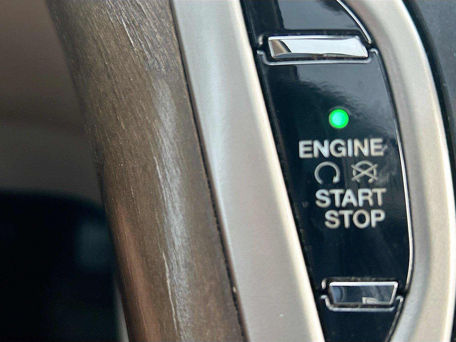 Used 2017 Lincoln MKX Reserve w/ Lincoln MKX Climate Package FWD image 38