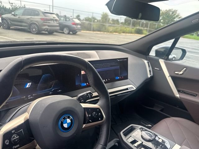 Certified 2024 BMW iX xDrive50 AWD/4WD image 25