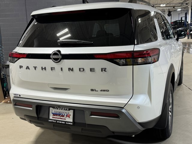 New 2026 Nissan Pathfinder SL image 13